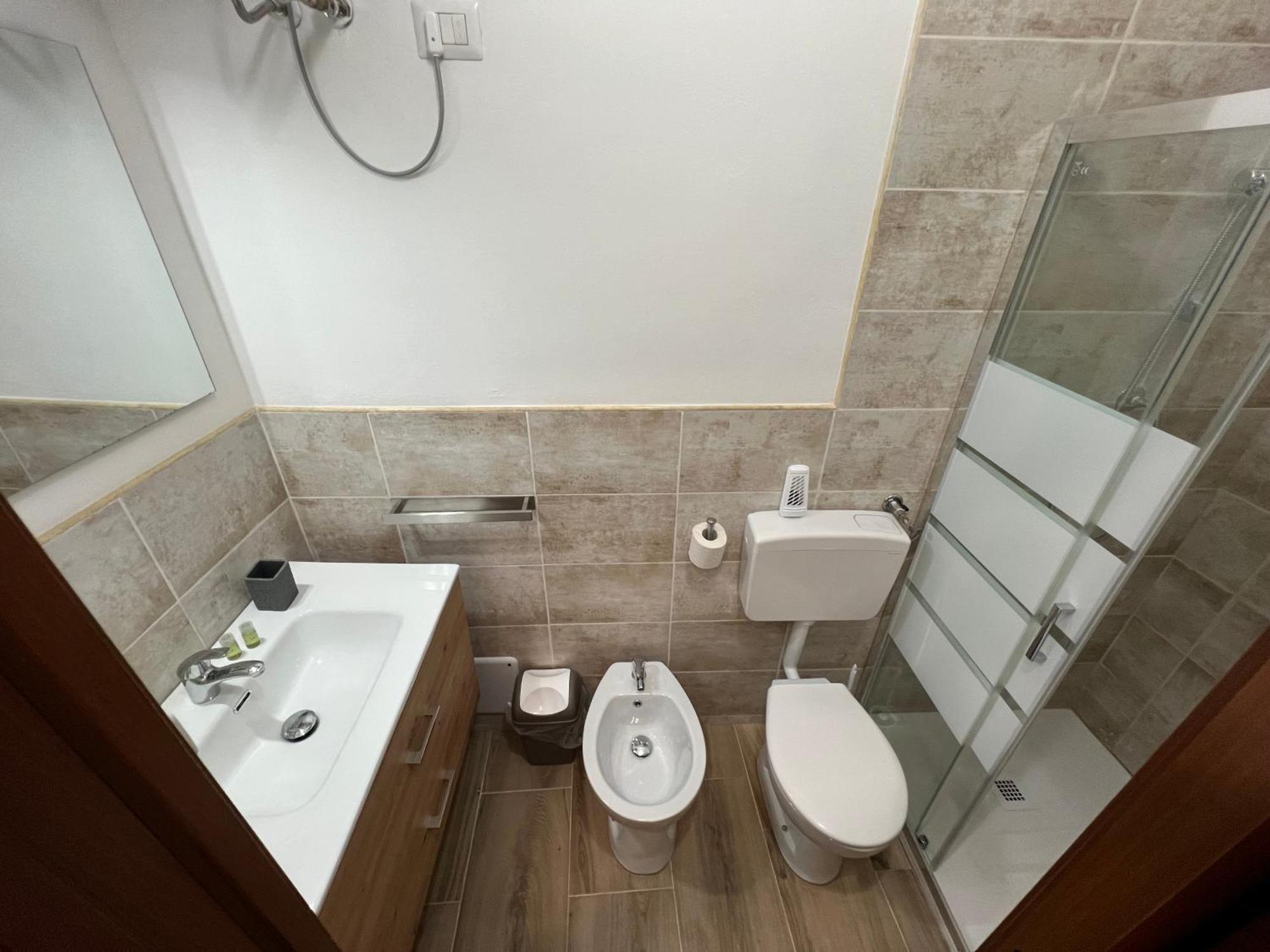 Station Rooms37 Сасари Екстериор снимка